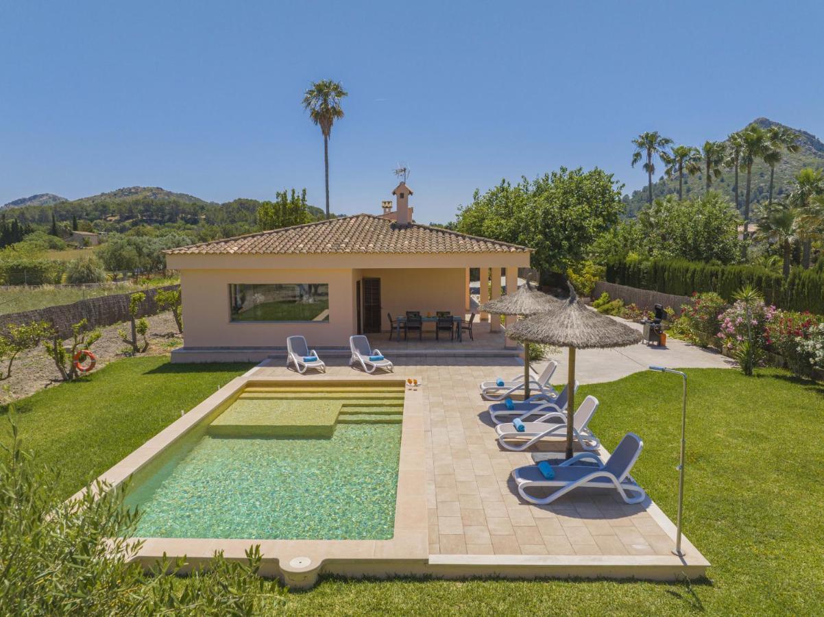 Villa Can Segue Alcúdia Eksteriør bilde